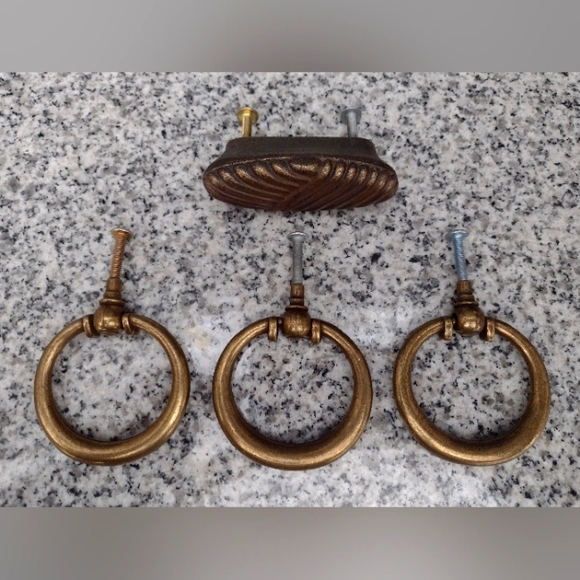 Bronze Brass Drawer Pull Handles. Cabinet Hardware. Furniture Drawer Pulls x 4. - Picture 1 of 8